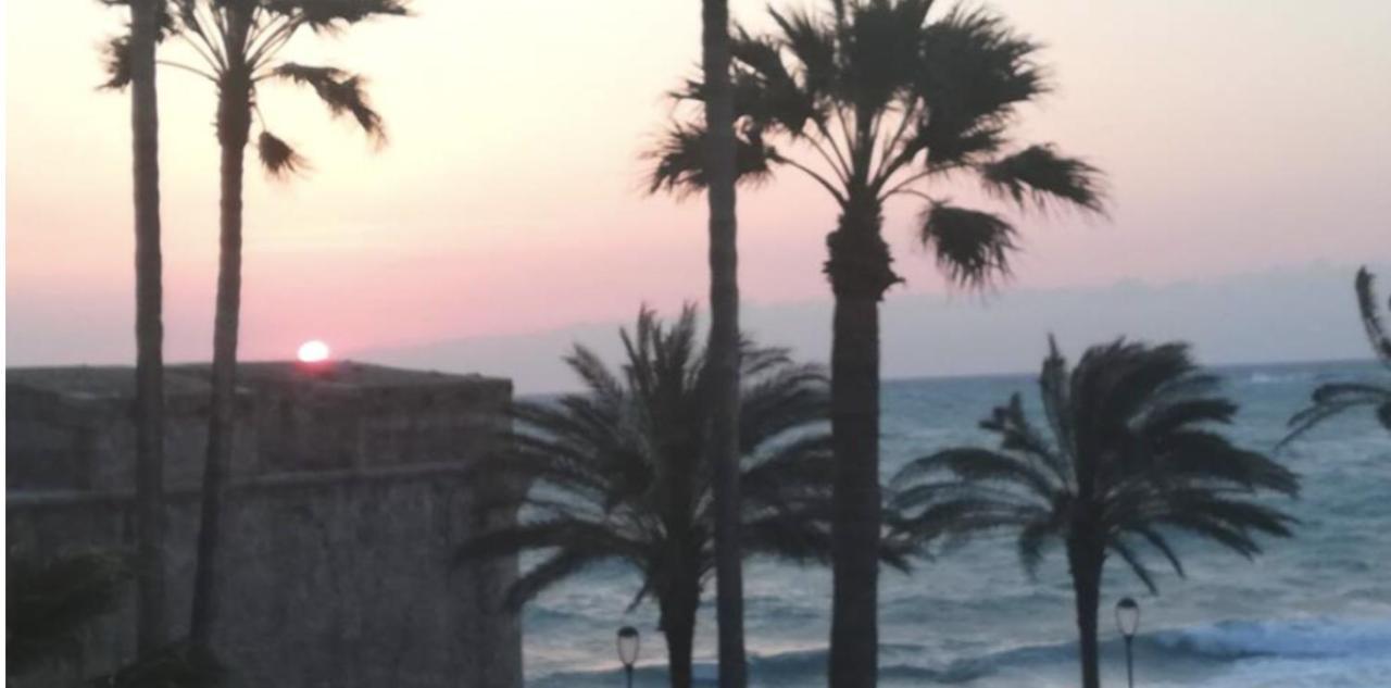 אנטיב Vue Mer Et Remparts. Entre Vieille Ville Et Plages מראה חיצוני תמונה