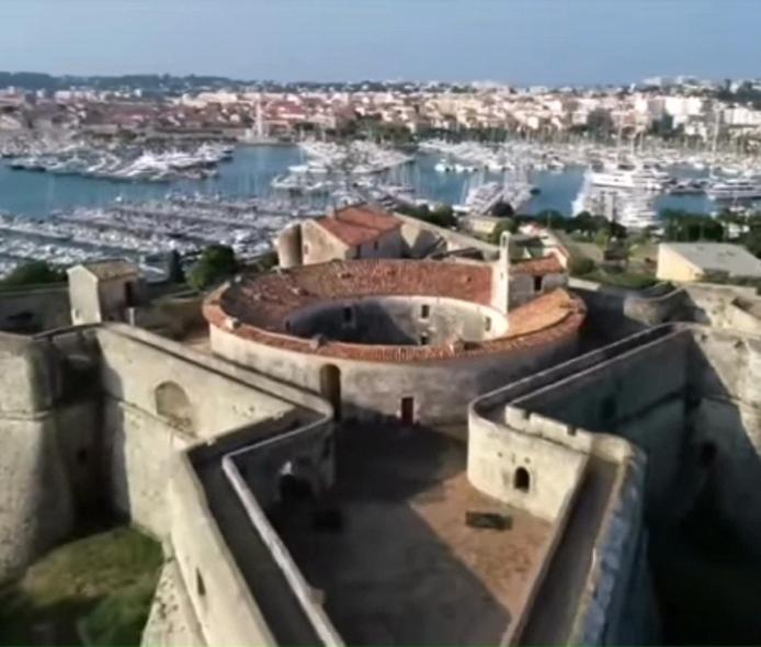 אנטיב Vue Mer Et Remparts. Entre Vieille Ville Et Plages מראה חיצוני תמונה
